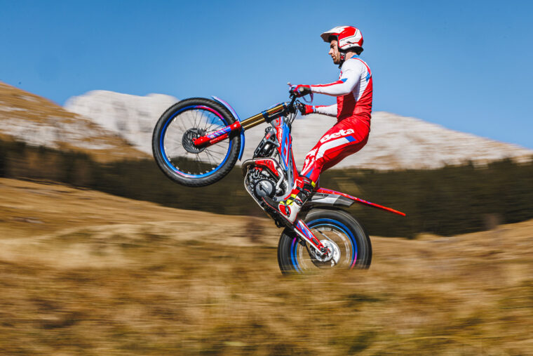 Beta-EVO-Factory-2T-2025-accion11