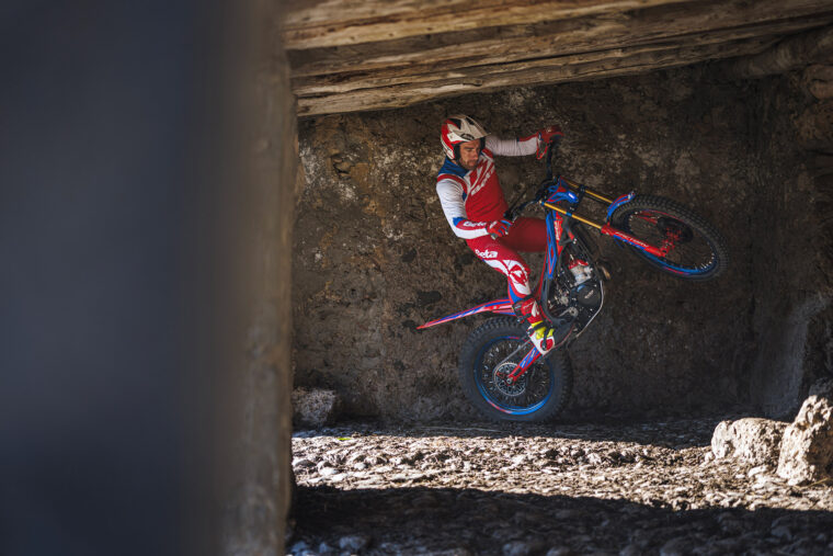 Beta-EVO-Factory-2T-2025-accion14