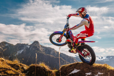 Beta EVO Factory 2T 2025 accion8