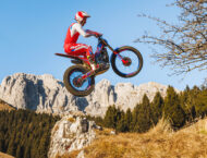 Beta EVO Factory 4T 2025 accion6