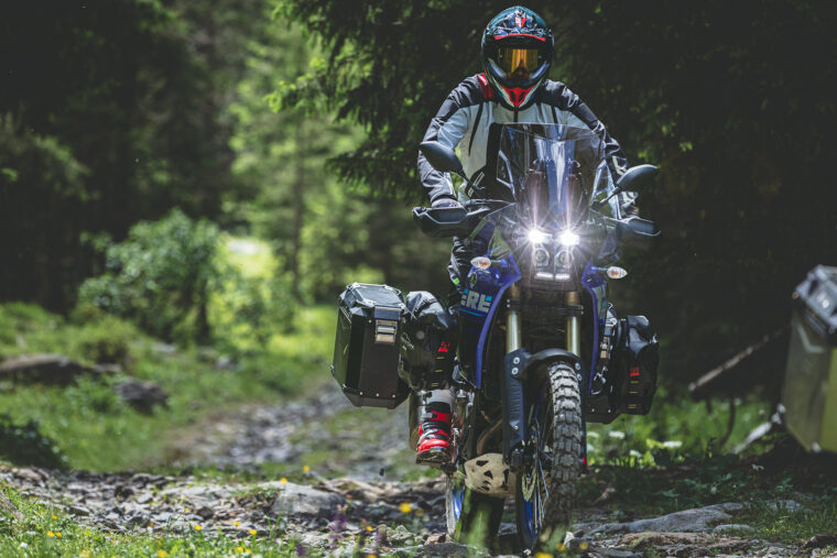 Casco-GIVI-70.1-Vector - 14