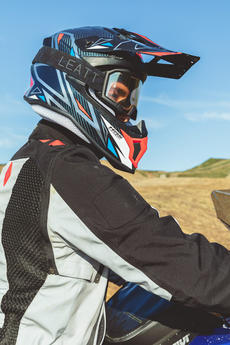 Casco-GIVI-70.1-Vector - 15