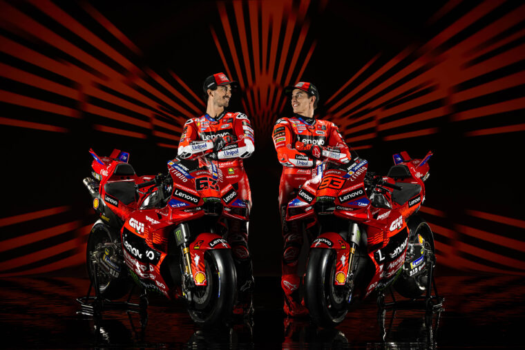 Presentaciones MotoGP 2025: fechas, pilotos y equipos 33 Ducati MotoGP 2025 Bagnaia Marquez 1