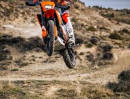 KTM 125 Enduro R 2025 accion7