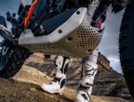 KTM 125 Enduro R 2025 estaticas10