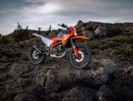 KTM 125 Enduro R 2025 estaticas3