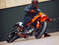 KTM 125 SMC R 2025 8 KTM 125 SMC R 2025 accion5