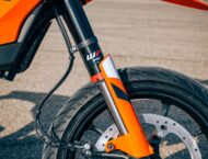 KTM 125 SMC R 2025 21 KTM 125 SMC R 2025 detalles6