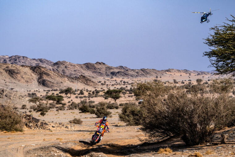 fotos-dakar-2025-mejores-imagenes-etapa-8 (1)