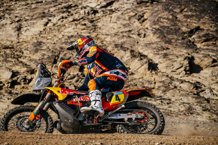 fotos-dakar-2025-mejores-imagenes-etapa-8 (11)