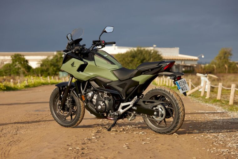 honda-nc750x-2025-13