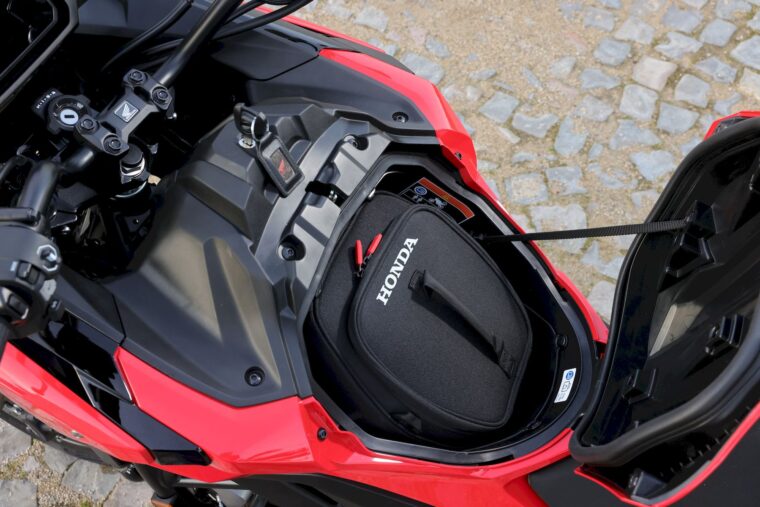 honda-nc750x-2025-28