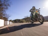 Prueba Kawasaki Z900 2025: evolución completa 22 kawasaki z900 2025 17