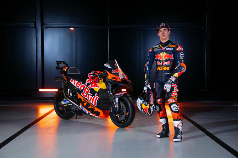 ktm-motogp-2025-red-bull-factory-tech3 (3)