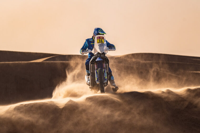 lorenzo-santolino-gana-etapa-3-dakar-2025 (2)