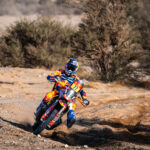 Luciano Benavides se lleva la octava etapa del Dakar 2025 y Schareina sigue apretando a Sanders