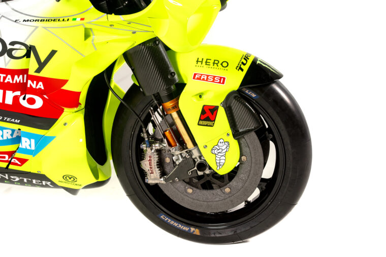 pertamina-enduro-vr46-diggia-morbidelli (7)