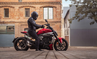 Ducati XDiavel V4 2025 estaticas10