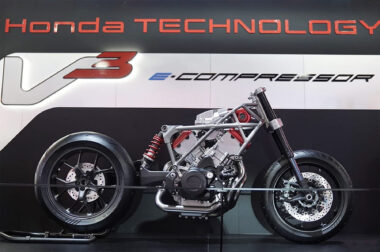 Honda V3 pruebas bikeleaks 3