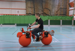 Moto Pelotas James Bruton 1