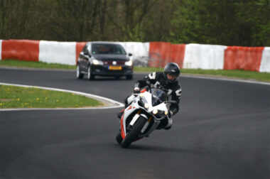 Nurburgring motos prohibidas 2025