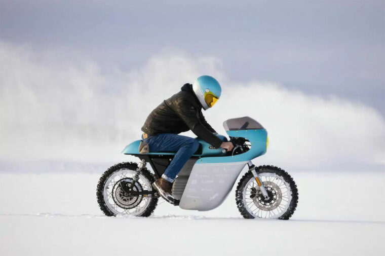 RGNT-Turbo-N1-campeonato-motos-electricas-2