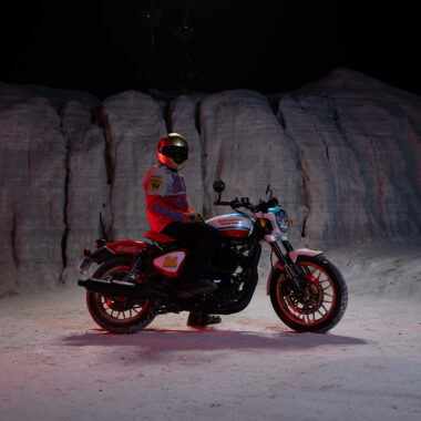 Royal Enfield Shotgun 650 Icon Edition 8