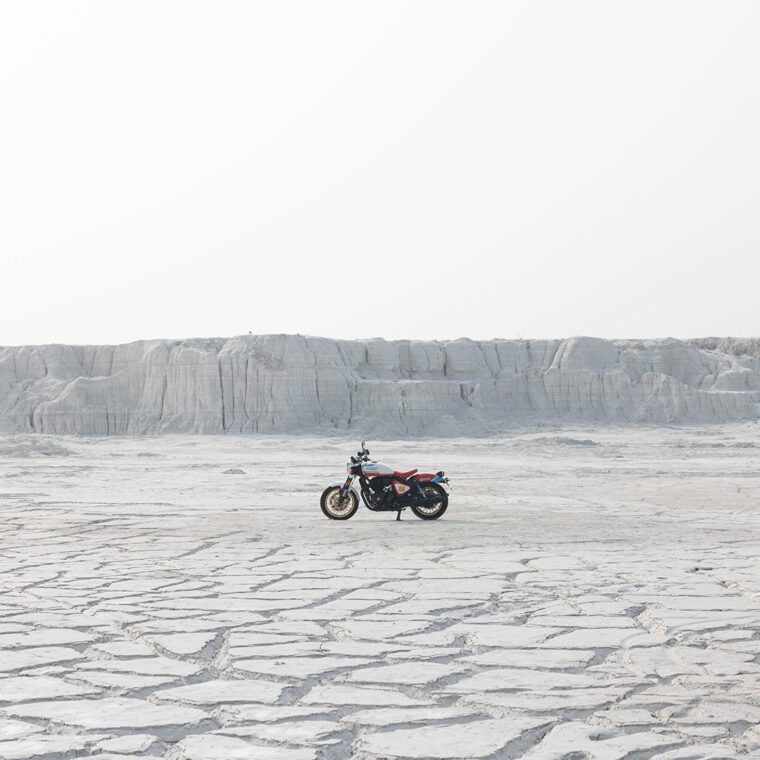 Royal-Enfield-Shotgun-650-Icon-Edition-9