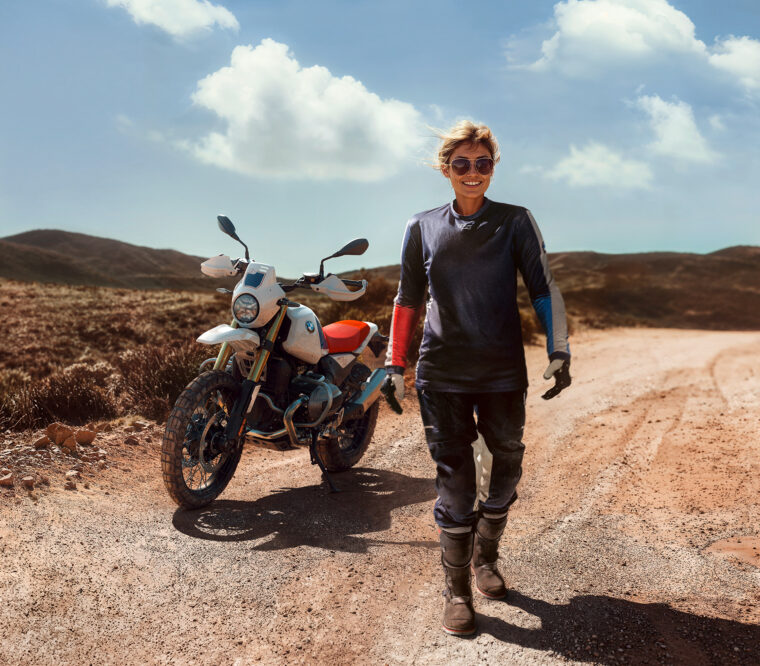 BMW-R-12-GS-2025-estaticas1