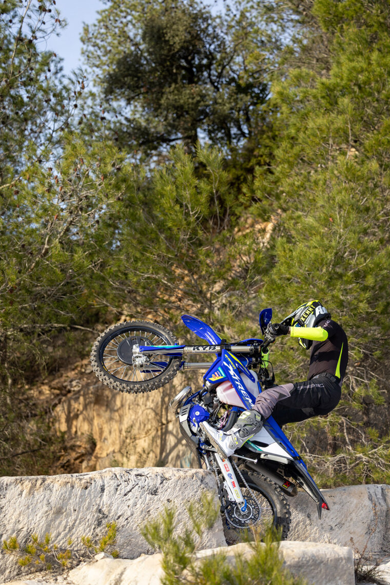 Sherco-300-SE-Xtrem-2025-accion9