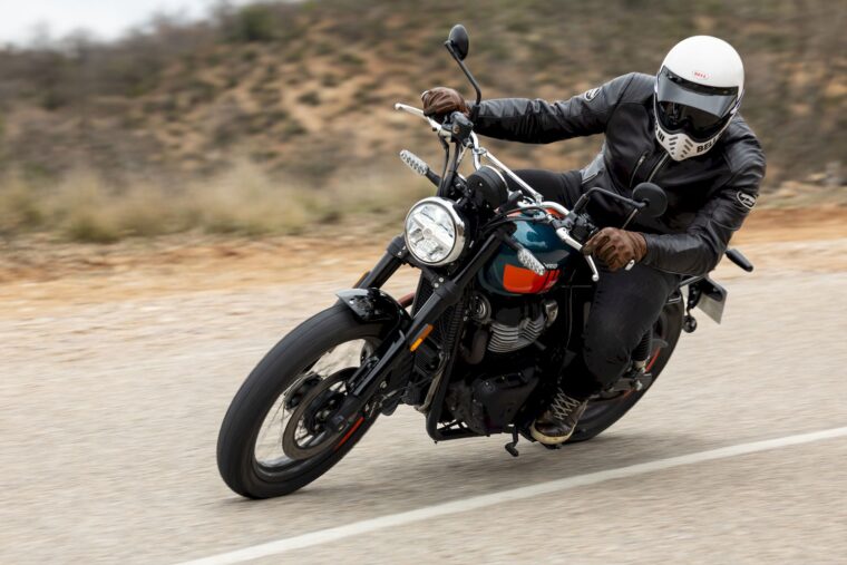 royal-enfield-bear-650-2025-06