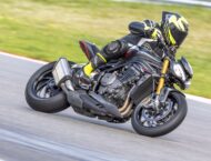 triumph speed triple 1200 rs 2025 01