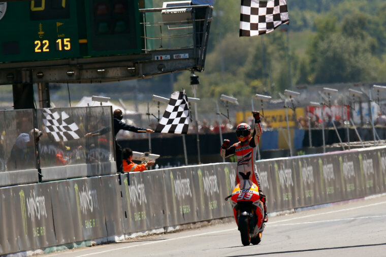 victorias-marc-marquez-90-angel-nieto (37)