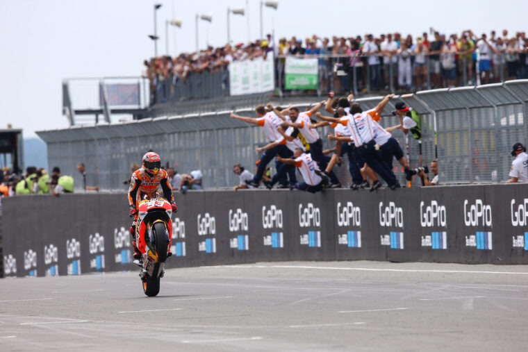 victorias-marc-marquez-90-angel-nieto (47)