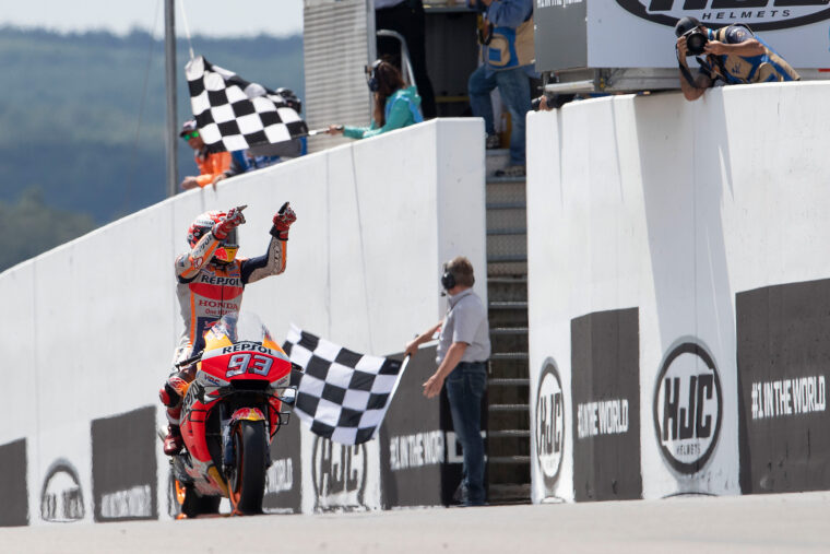 victorias-marc-marquez-90-angel-nieto (75)