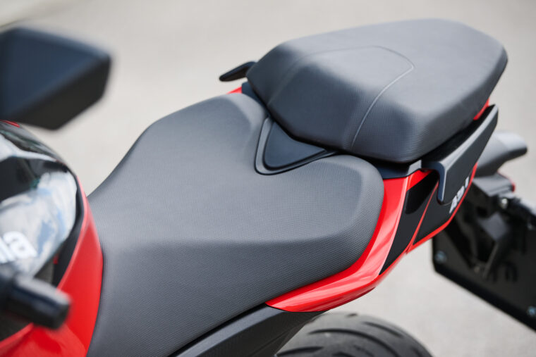 Aprilia Tuono 457 - 6