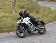 Aprilia Tuono 457: Prueba y opinión de... ¿la mejor A2 pura? 12 Aprilia Tuono 457 Prueba10