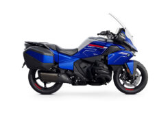 BMW R 1300 RT 2026 40 BMW R 1300 RT 2025 estudio colores11