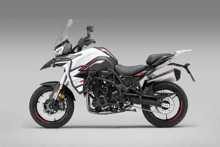 Benelli-TRK-702-2025-color-pearl-white1