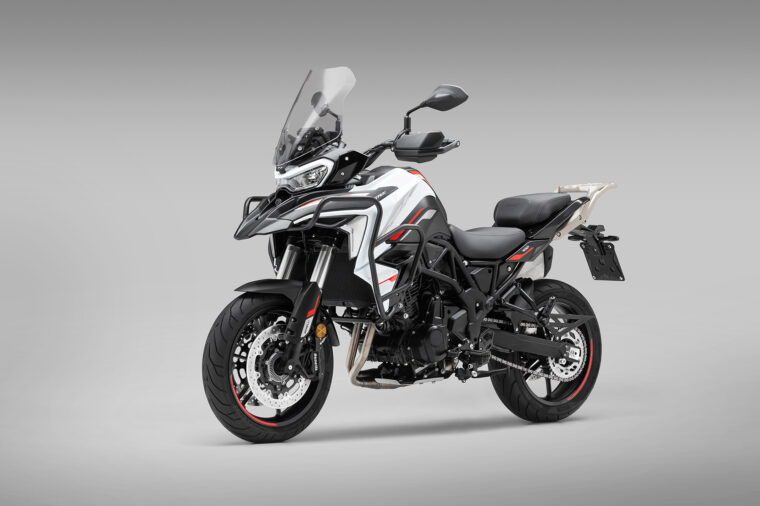 Benelli-TRK-702-2025-color-pearl-white2