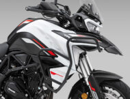 Benelli TRK 702 2025 detalles1