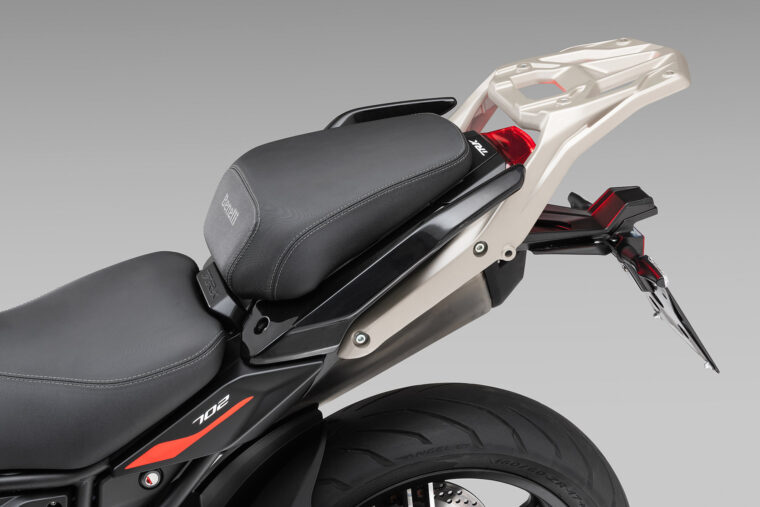 Benelli-TRK-702-2025-detalles5