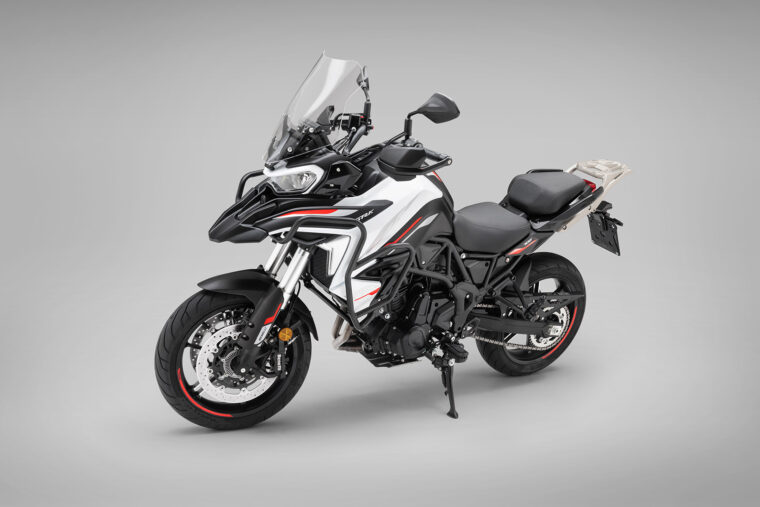 Benelli-TRK-702-2025-posado