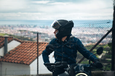 Casco LS2 Advant II 17