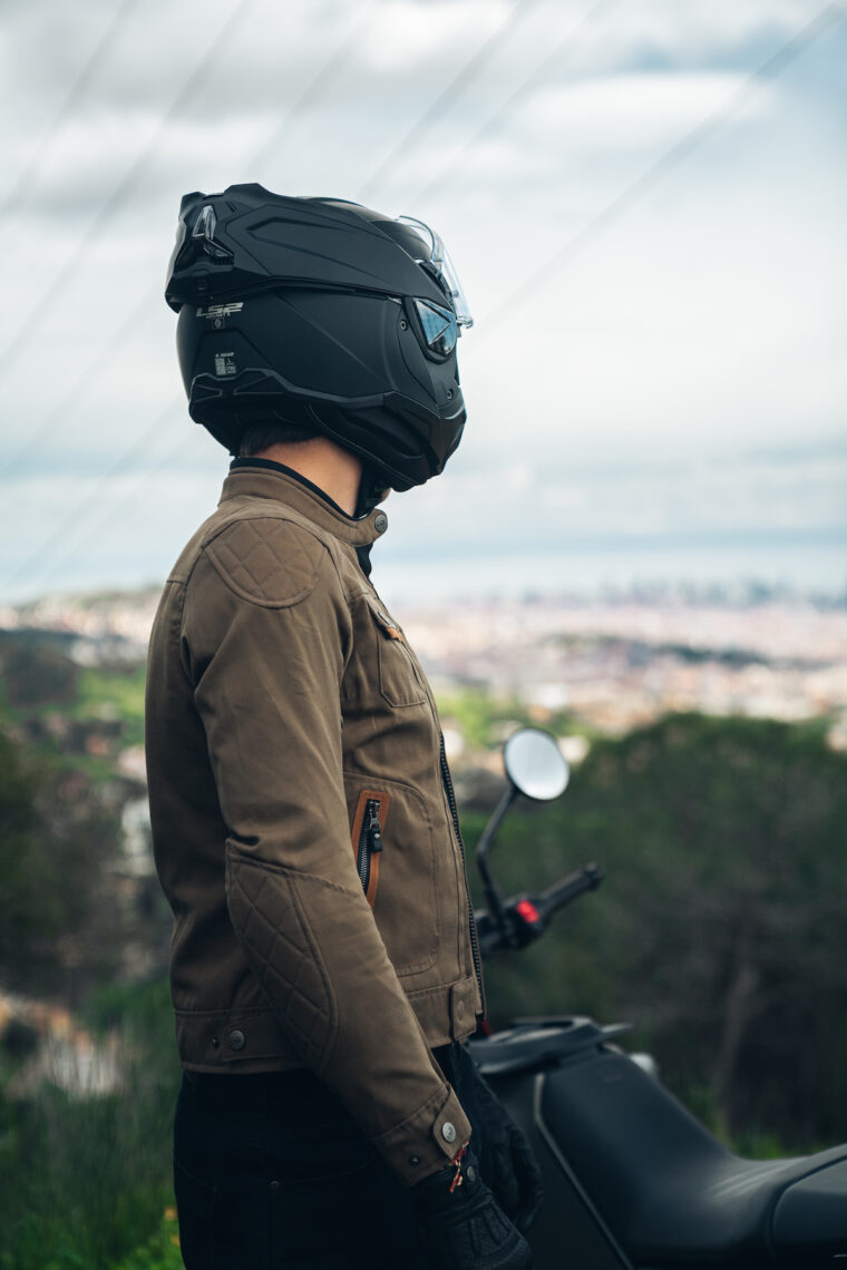 Casco-LS2-Advant-II-19