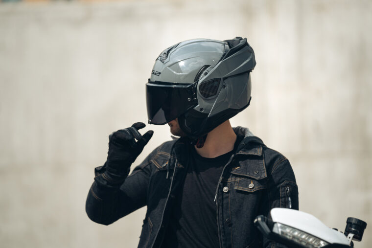 Casco-LS2-Advant-II-5