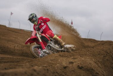 Ducati Desmo450 MX 2025 03