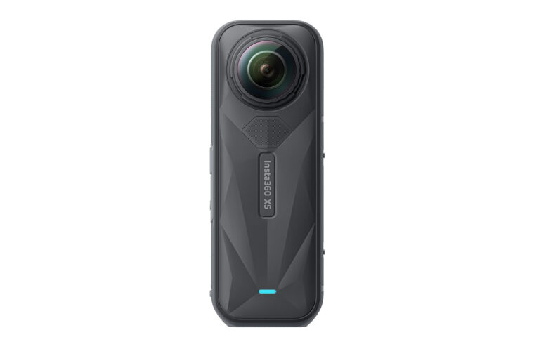 Insta360 X5 - Back