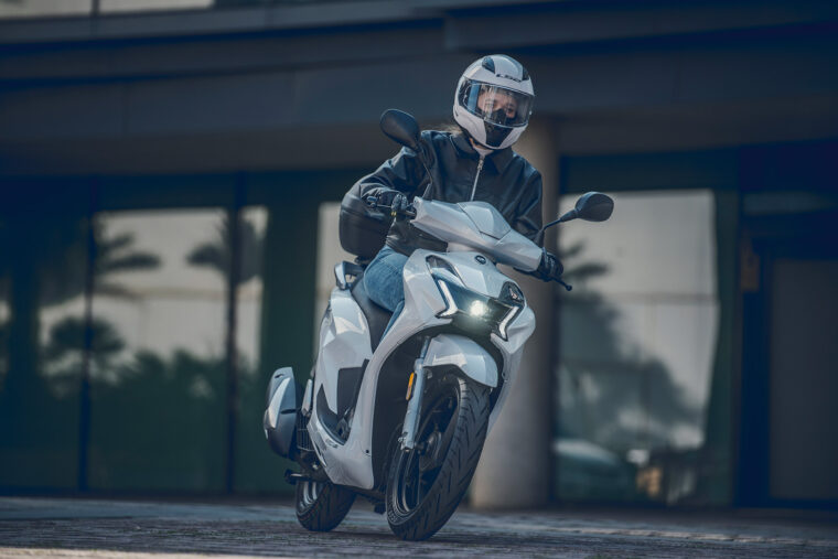 QJ SQ 16 2025 accion11