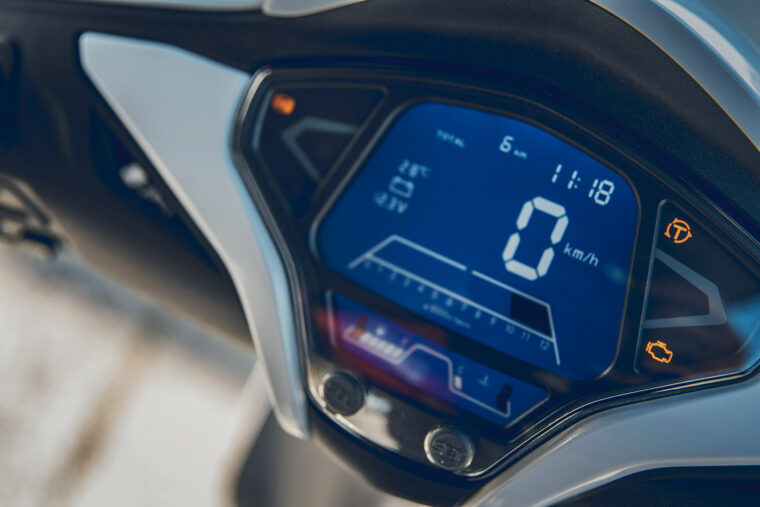 QJ SQ 16 2025 detalles10